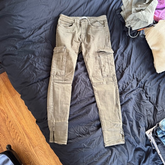 Zara Men's Olive Cargo Pants - Picture 1 of 4